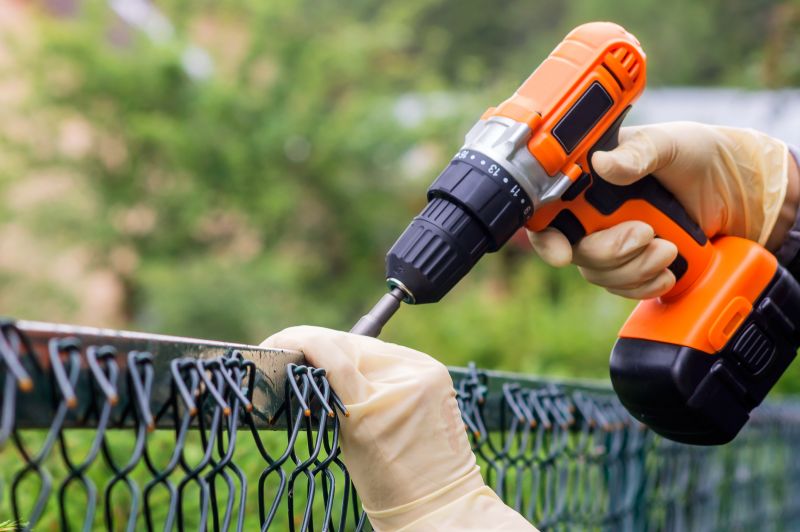 Vinyl Chain Link Fence Repair
