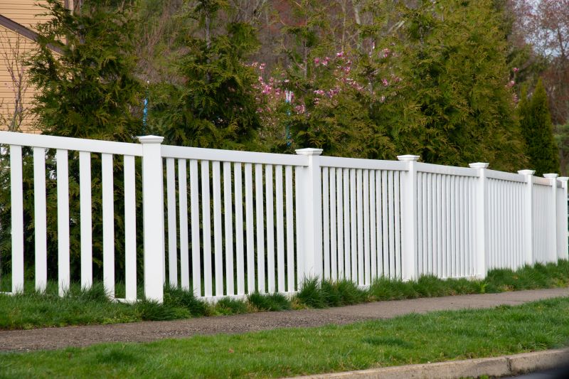 Vinyl Fence Service